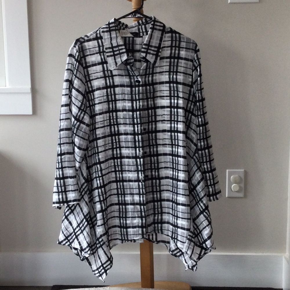 Gushing blouse, coverup